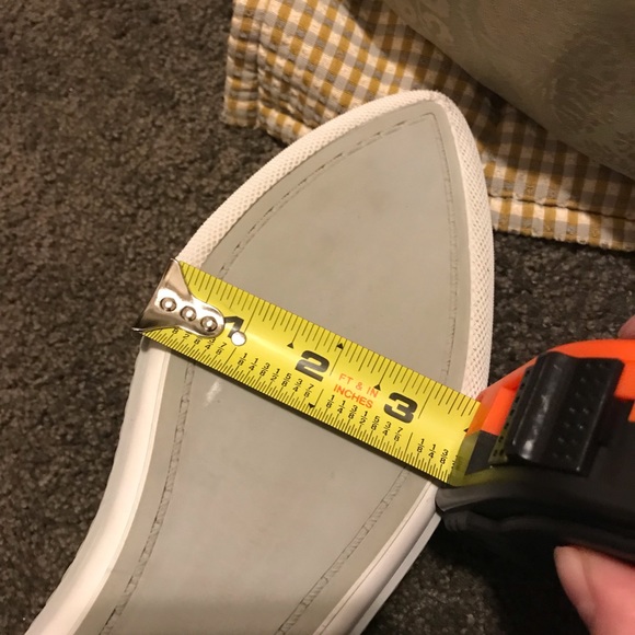 Metallic pointed toe flats - Picture 8 of 8